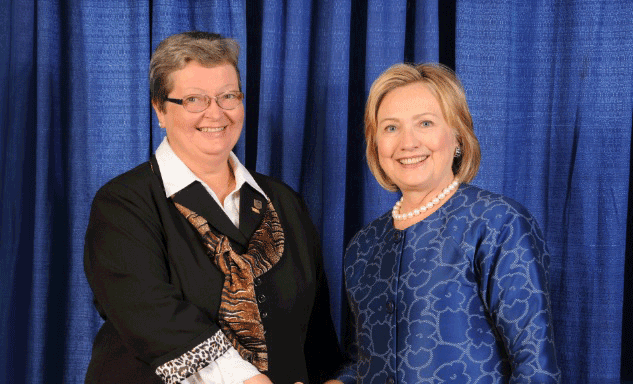 Nadia Jastrjembskaia and Hilary Clinton