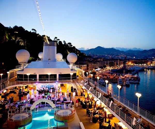 Upper Premium Cruise Collection