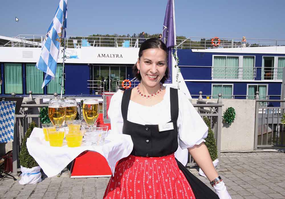 amawaterways cruise service