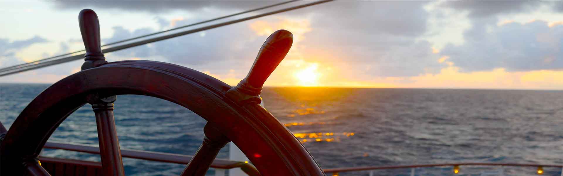 cruise-expert-Harmony-of-the-Seas-Allure-of-the-Seas-Oasis-of-the-Seas